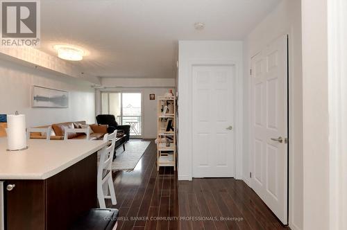 404 - 3060 Rotary Way, Burlington, ON - Indoor Photo Showing Other Room