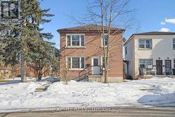 253 SYDNEY STREET S  Kitchener, ON N2G 3V8