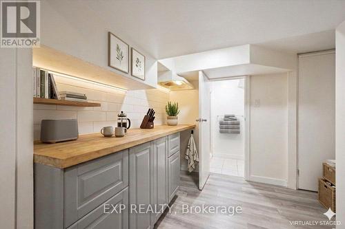 253 Sydney Street S, Kitchener, ON - Indoor