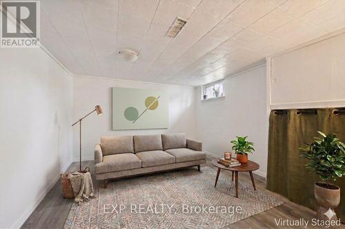 253 Sydney Street S, Kitchener, ON - Indoor