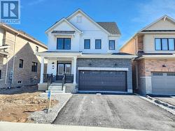 70 EASTBRIDGE AVENUE  Welland, ON L3B 0M2