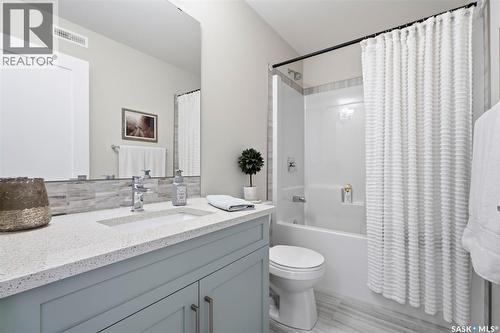 535 Schmeiser Avenue, Saskatoon, SK - Indoor Photo Showing Bathroom