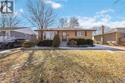 971 TALFOURD STREET  Sarnia, ON N7S 1B8