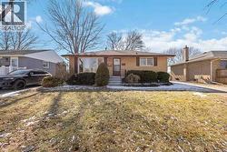 971 TALFOURD STREET  Sarnia, ON N7S 1B8