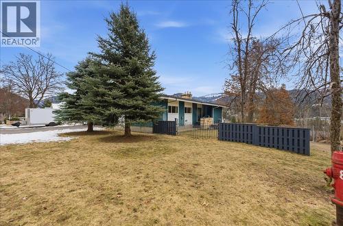 1832 Third Street  Fruitvale, BC V0G 1L1