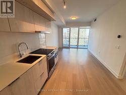 3406 - 448 BURNHAMTHORPE ROAD W  Mississauga, ON L5B 4M6