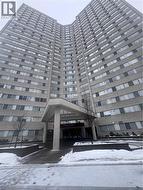 3700 KANEFF Crescent Unit# 1103  Mississauga, ON L5A 4B8