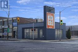 634 UPPER JAMES STREET  Hamilton, ON L9C 2Z2