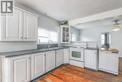 Kitchen - 