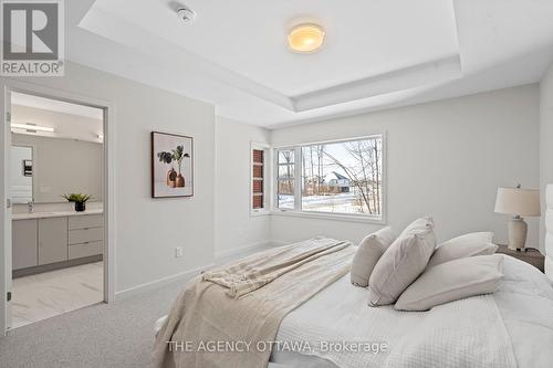 1003 Kitigan Grove, Ottawa, ON - Indoor Photo Showing Bedroom