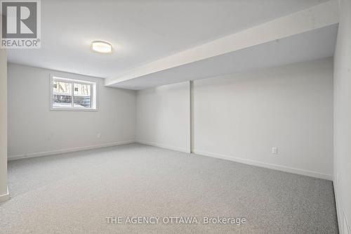 1003 Kitigan Grove, Ottawa, ON - Indoor Photo Showing Other Room