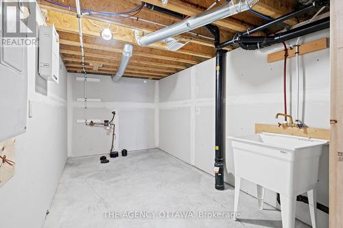 1003 Kitigan Grove, Ottawa, ON - Indoor Photo Showing Basement