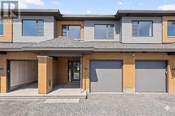 386 WALDEN DRIVE  Ottawa, ON K2K 0M9