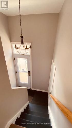 1601 Sandgate Crescent, Mississauga, ON - Indoor Photo Showing Other Room