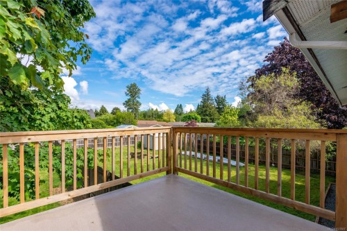 164 Crawford Rd, Campbell River, BC - Outdoor