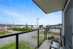 211-218 Bayview Ave  Ladysmith, BC V9G 1S8