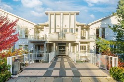 211-3915 Carey Rd  Saanich, BC V8Z 4E3