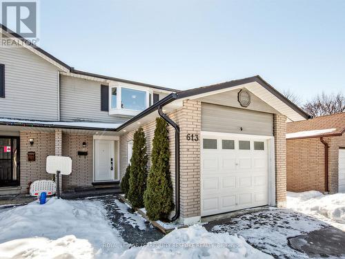 613 FOXRUN COURT  Oshawa, ON L1K 1N9
