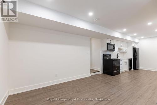 255 Normandy Avenue, Waterloo, ON - Indoor Photo Showing Other Room