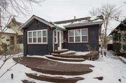 501 Sprague ST  Winnipeg, MB R3G 2R9