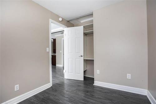 690 Rosedale Ave, Winnipeg, MB 