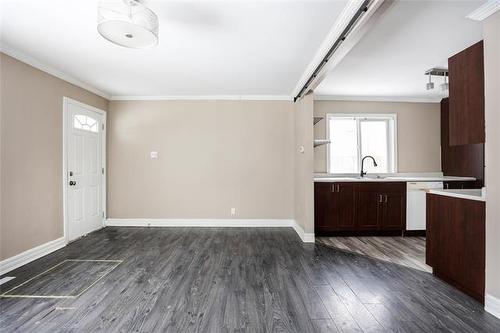 690 Rosedale Ave, Winnipeg, MB 