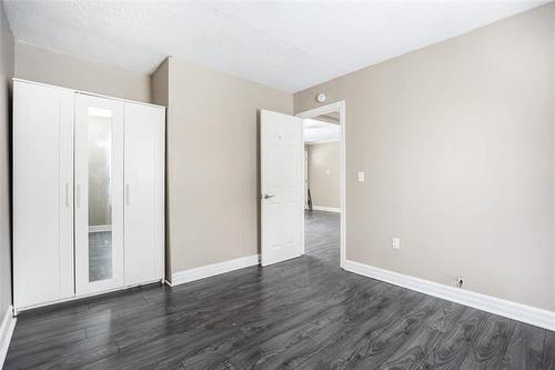 690 Rosedale Ave, Winnipeg, MB 