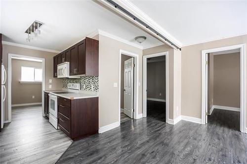 690 Rosedale Ave, Winnipeg, MB 