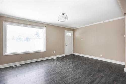 690 Rosedale Ave, Winnipeg, MB 