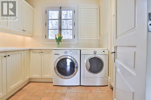 1093 Algonquin Drive, Mississauga, ON - Indoor Photo Showing Laundry Room