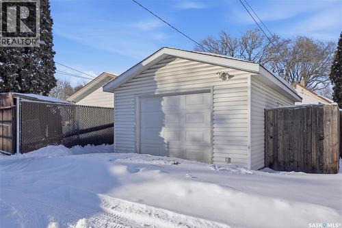 806 7Th Street E, Saskatoon, SK - Outdoor