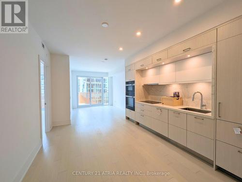 523 - 155 Merchants' Wharf, Toronto, ON - Indoor Photo Showing Kitchen