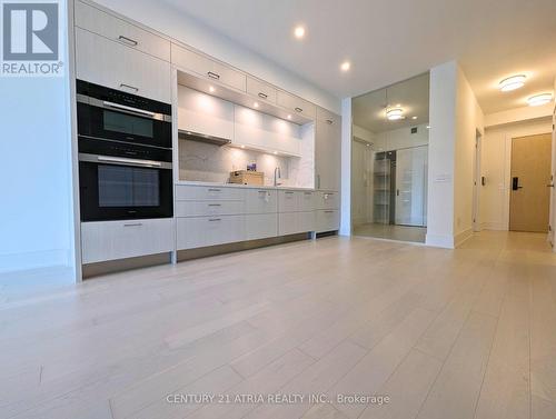 523 - 155 Merchants' Wharf, Toronto, ON - Indoor