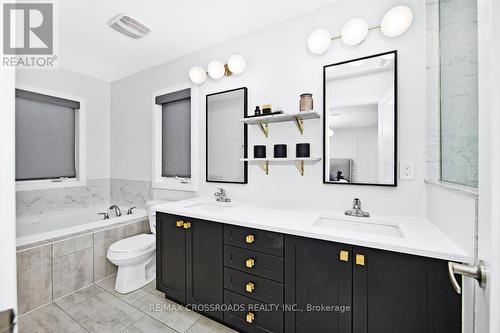 1367 Gull Crossing, Pickering, ON - Indoor Photo Showing Bathroom