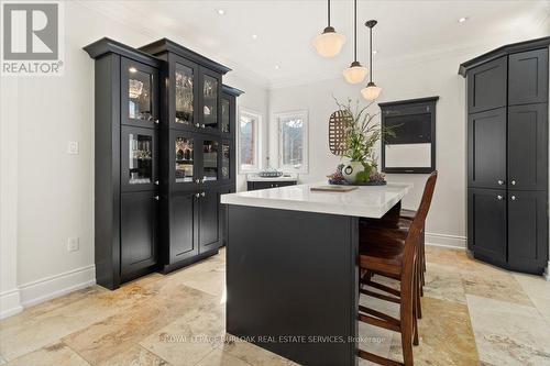 4263 Millcroft Park Drive, Burlington, ON - Indoor Photo Showing Kitchen With Upgraded Kitchen