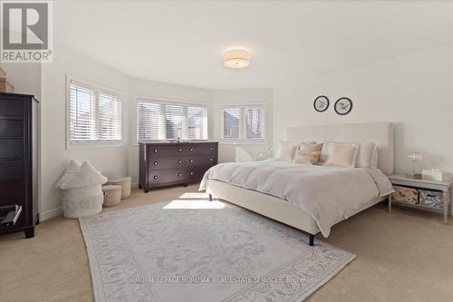 4263 Millcroft Park Drive, Burlington, ON - Indoor Photo Showing Bedroom