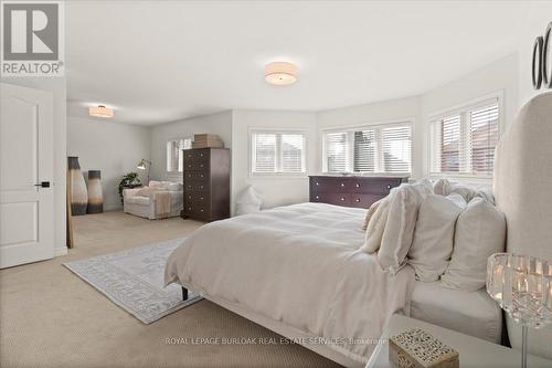 4263 Millcroft Park Drive, Burlington, ON - Indoor Photo Showing Bedroom