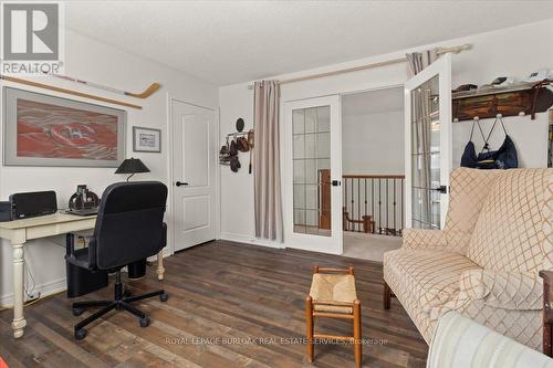 4263 Millcroft Park Drive, Burlington, ON - Indoor