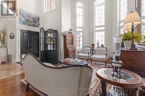 4263 Millcroft Park Drive, Burlington, ON - Indoor Photo Showing Other Room