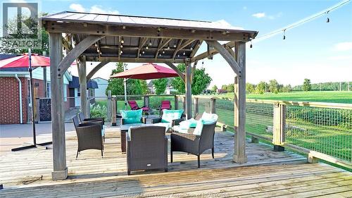 1720 Lakeshore Rd 123, Lakeshore, ON - Outdoor With Deck Patio Veranda