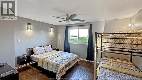 1720 Lakeshore Rd 123, Lakeshore, ON - Indoor Photo Showing Bedroom