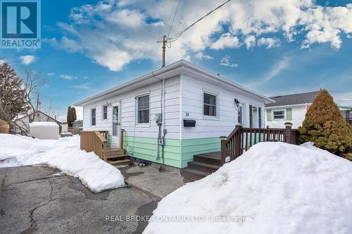 10 ELIZABETH AVENUE  Quinte West (Trenton Ward), ON K8V 2P9