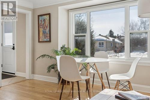 309 Glynn Avenue, Ottawa, ON - Indoor Photo Showing Dining Room