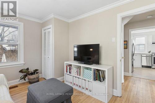 309 Glynn Avenue, Ottawa, ON - Indoor