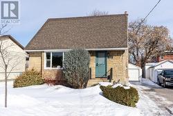 309 GLYNN AVENUE  Ottawa, ON K1K 1R9