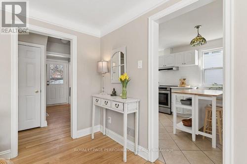 309 Glynn Avenue, Ottawa, ON - Indoor Photo Showing Other Room
