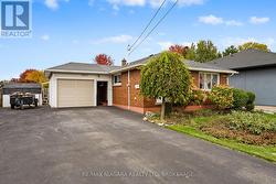 7653 WAYNE STREET  Niagara Falls (Ascot), ON L2H 1G7
