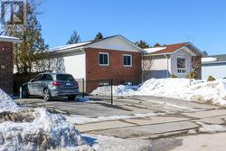 74 TELFER ROAD  Collingwood, ON L9Y 4S2