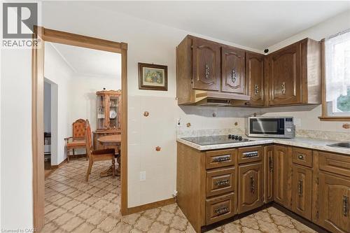 314 Hawkridge Avenue, Hamilton, ON - Indoor Photo Showing Kitchen