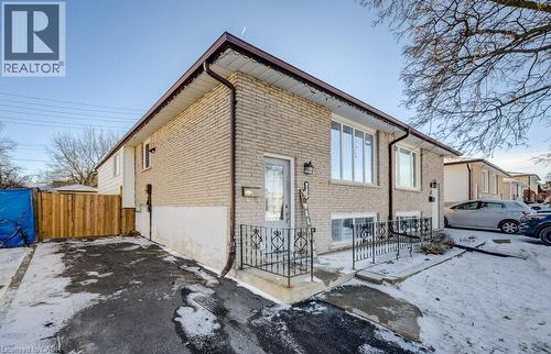 90 Bakersfield Drive, Cambridge, ON - Outdoor